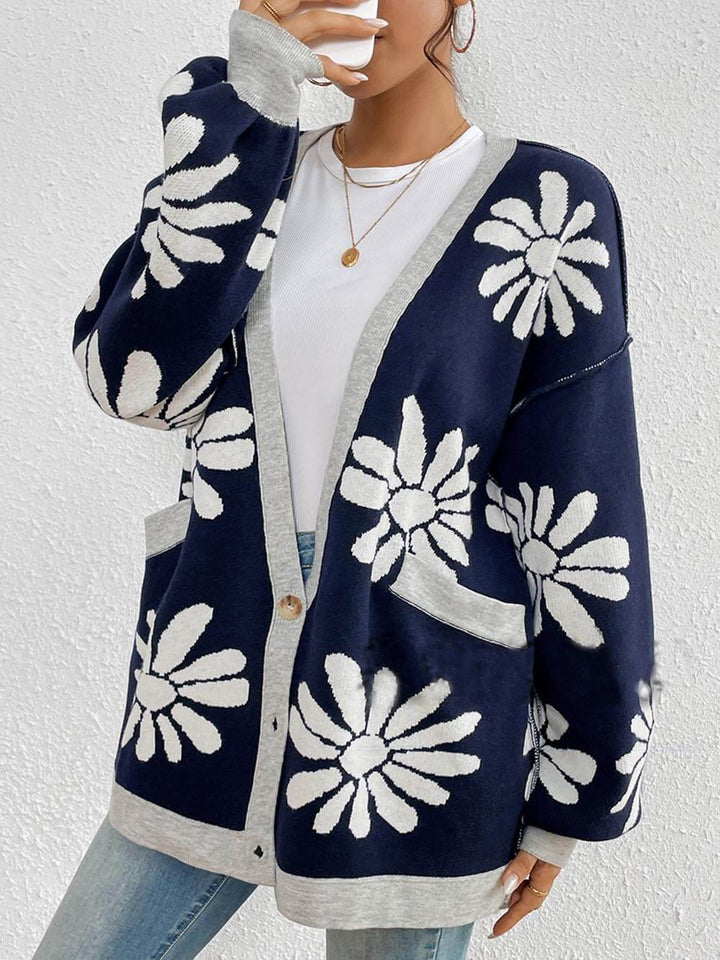 Klassischer, bedruckter, lockerer Strick-Cardigan mit V-Ausschnitt