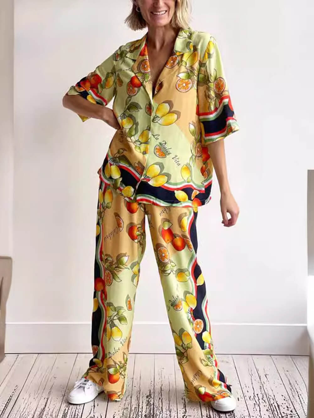 Moderne Lemon Print Mid-Rise Wide Leg Bukser