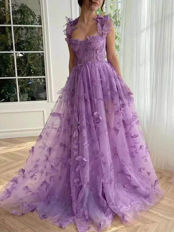 Robe longue de soirée élégante en tulle et dentelle papillon avec fente boule