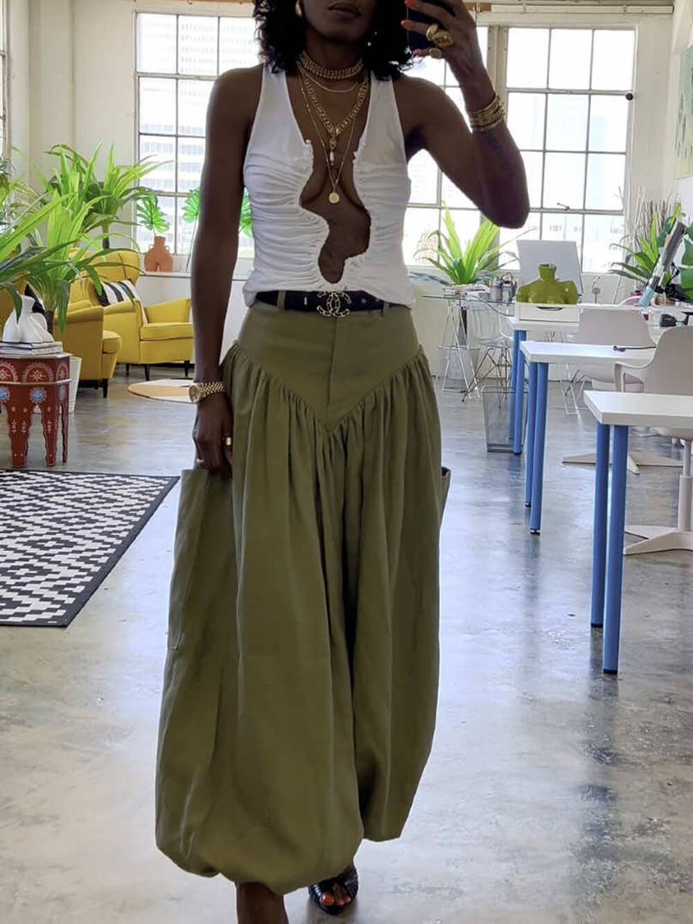 Unique Deep V-Neck Pleated Sleeveless Tank Top