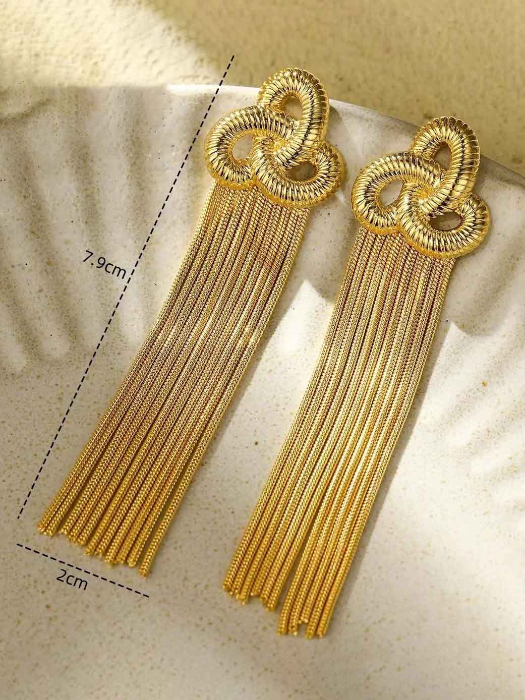 Fashionable And Elegant Tassel Earrings