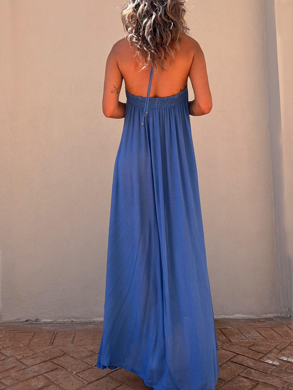 Abito maxi resort casual con scollo all'americana