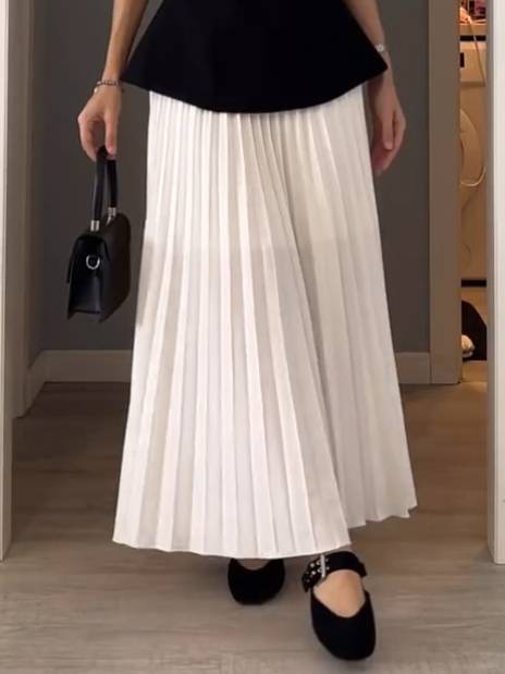 Tie-strap Tube Top And Pleated Skirt Set - Skirt