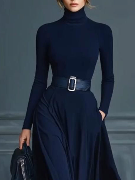 Minimalist High-neck Long-sleeved Maxi Dress