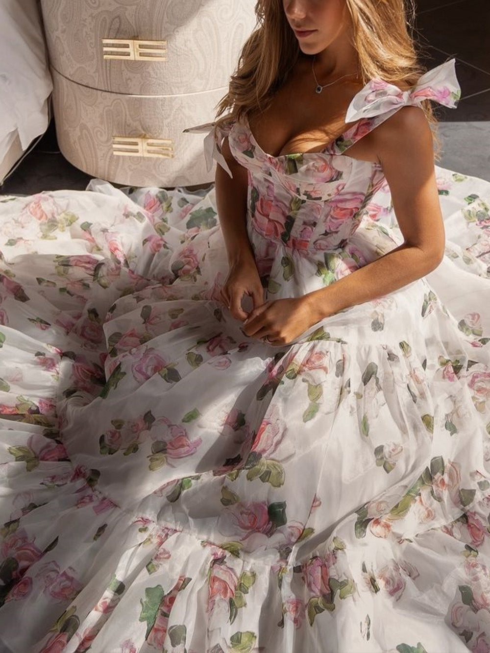 Floral Maxi Φόρεμα με γραβάτα