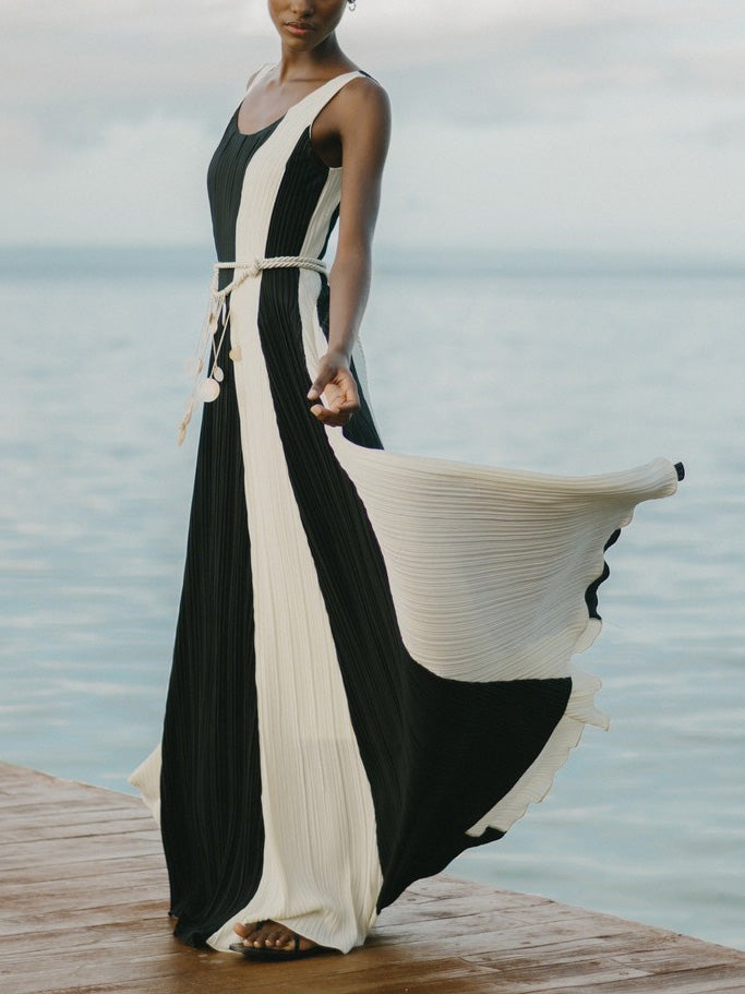 Elegant Colorblock Pleated Striped Maxi Dress