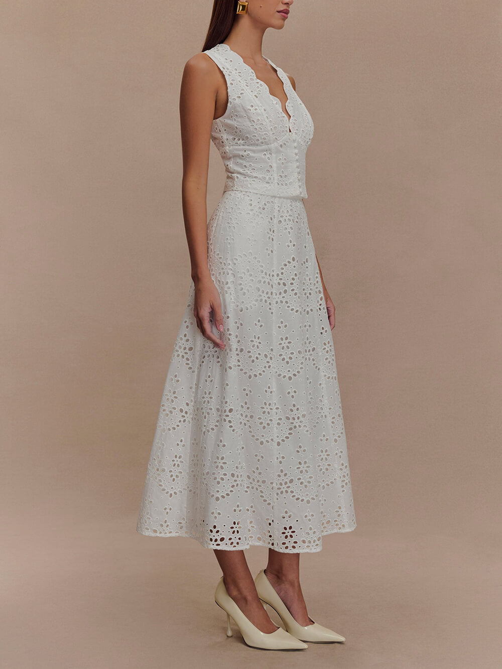 Delicate Lace Crochet Sleeveless Tank Top