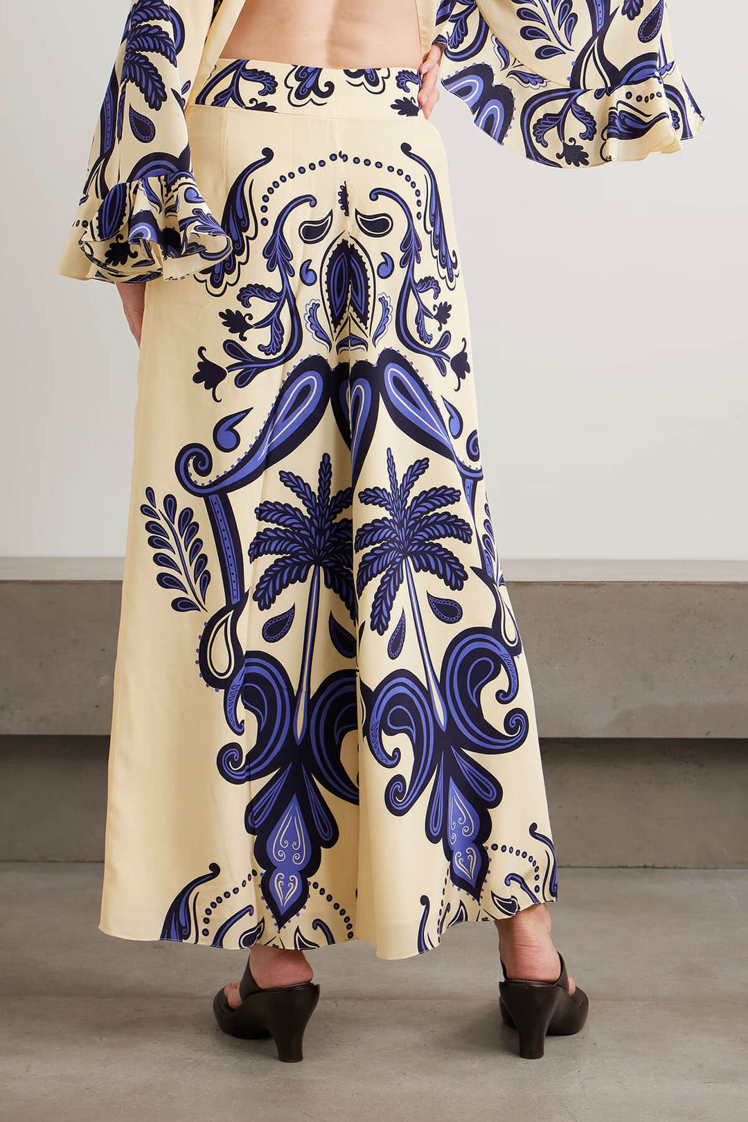 Exquisite Tie-Waisted Cutout Print Satin Loose-Fit Shirt
