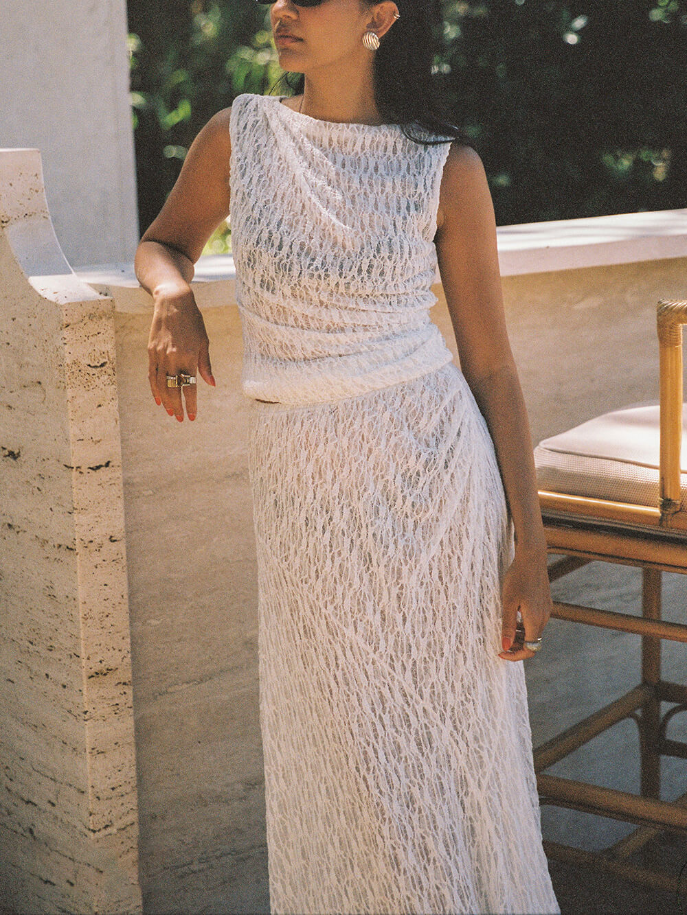 Delicate White Sleeveless Lace Tank Top