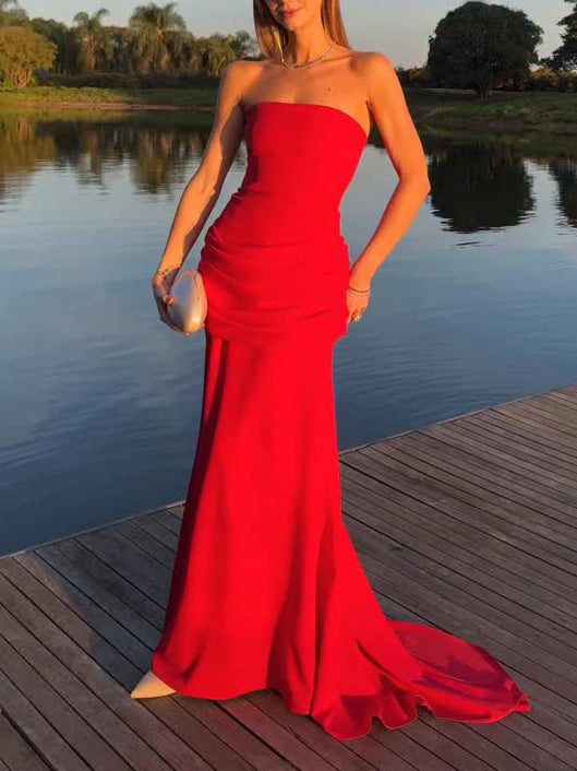 Elegant Off-the-shoulder Pleated Floor-length Maxi Dress