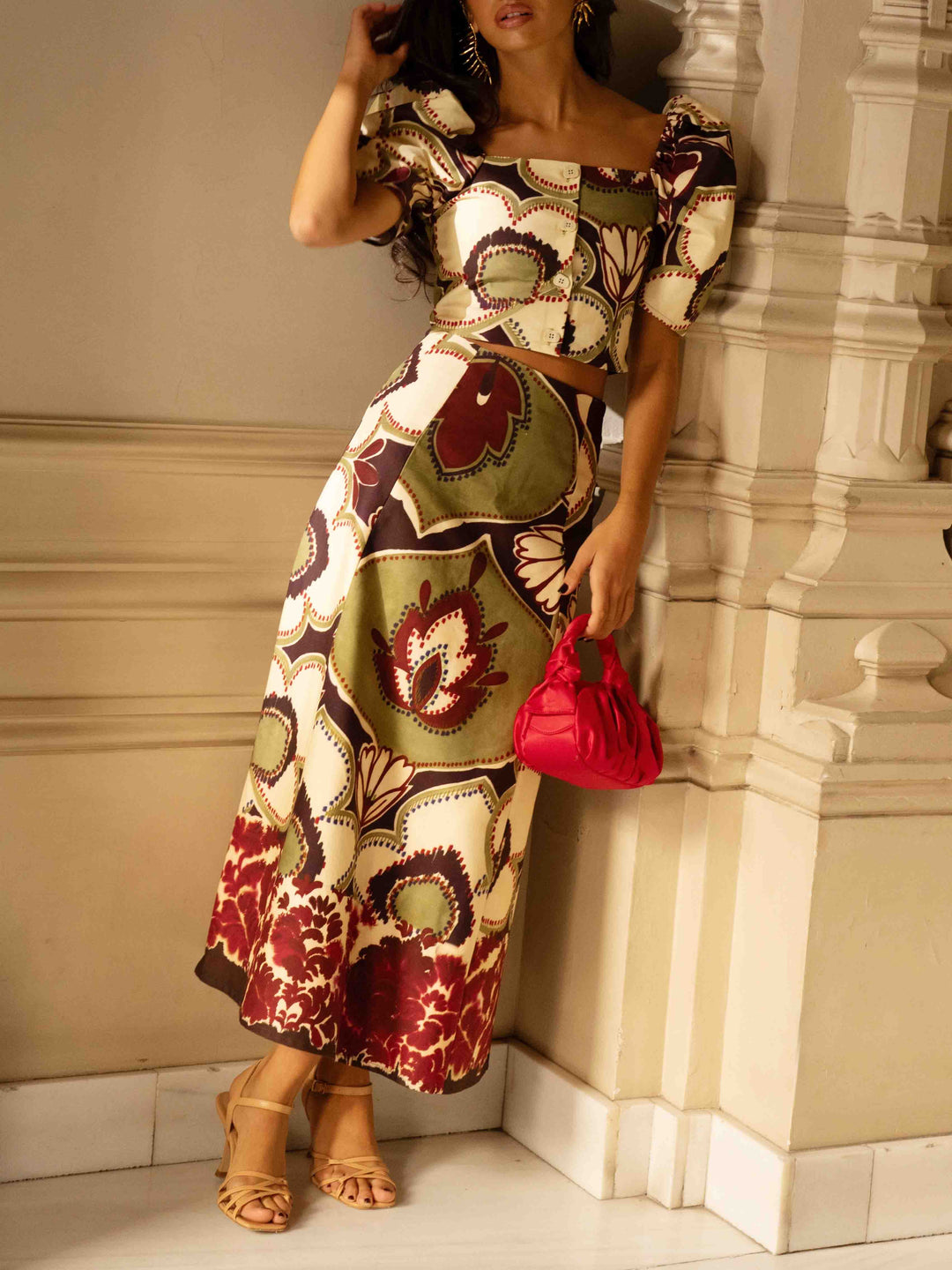 Elegant Retro Floral Puff Sleeve Crop Top