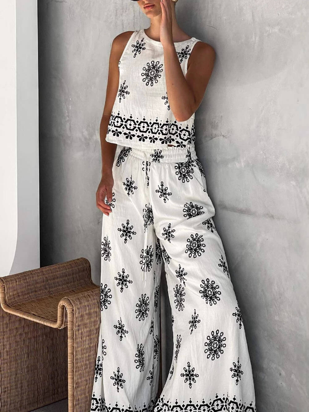 Fashionable And Casual Unique Printed Linen Vest Wide-Leg Pants Set