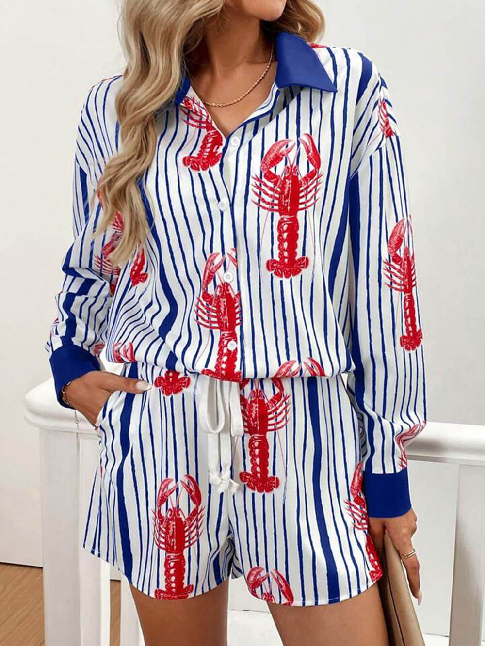 Classic Incredible Lobster Track Print Button Up Lace Up Shorts Set