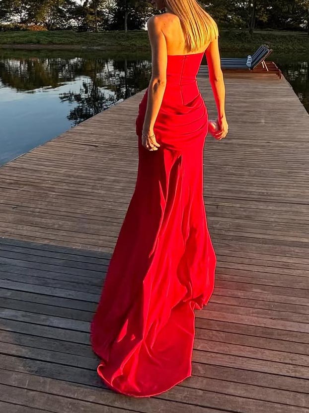 Elegant Off-the-shoulder Pleated Floor-length Maxi Dress