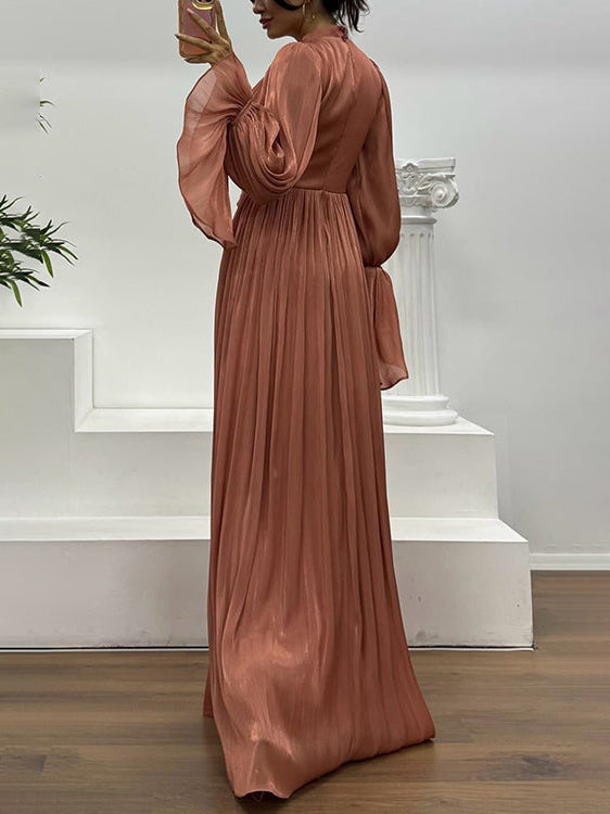 Elegant Pleated Flowy Long-Sleived Maxi Dress