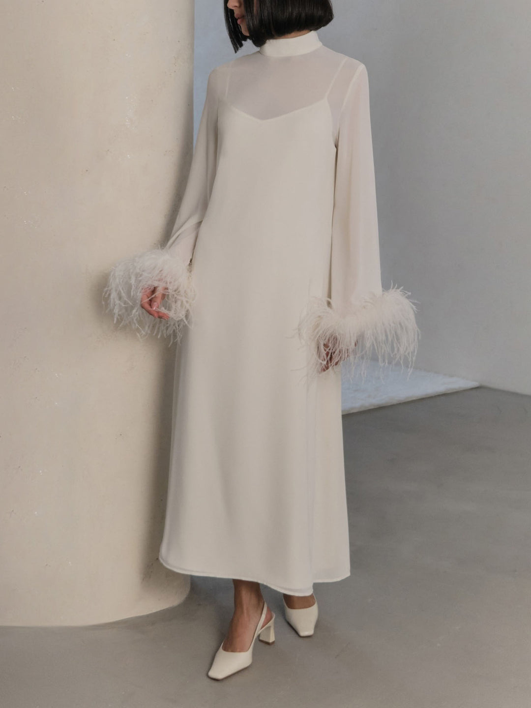Elegant High-Neck Feather Cuff Chiffon Midi Dress
