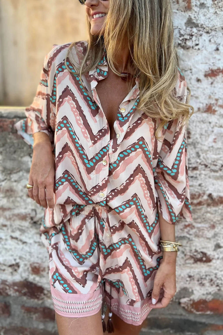 Exquisite Wave Print Collared Long-Sleeved Shirt And Elastic Waist Shorts Set