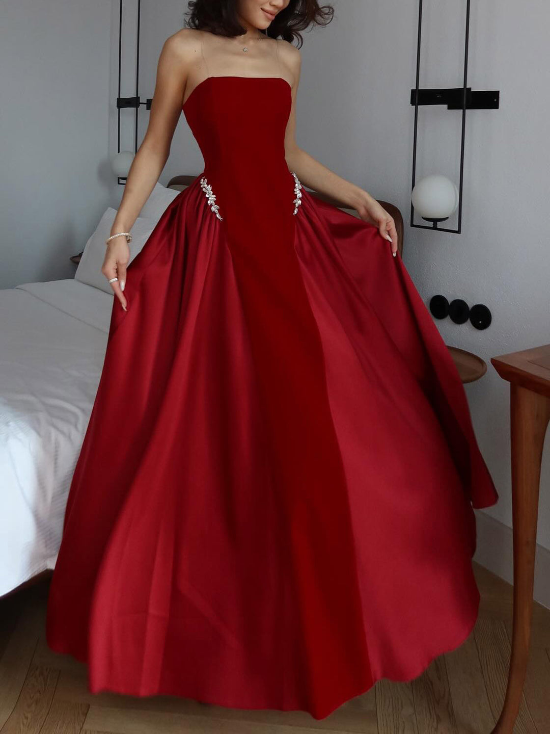 Elegant Red Strapless Evening Maxi Dress