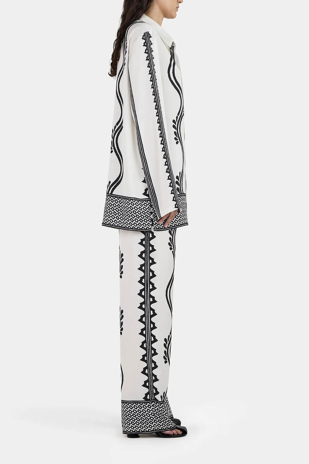 Retro Geometric Wave Print Loose Button-Down Shirt