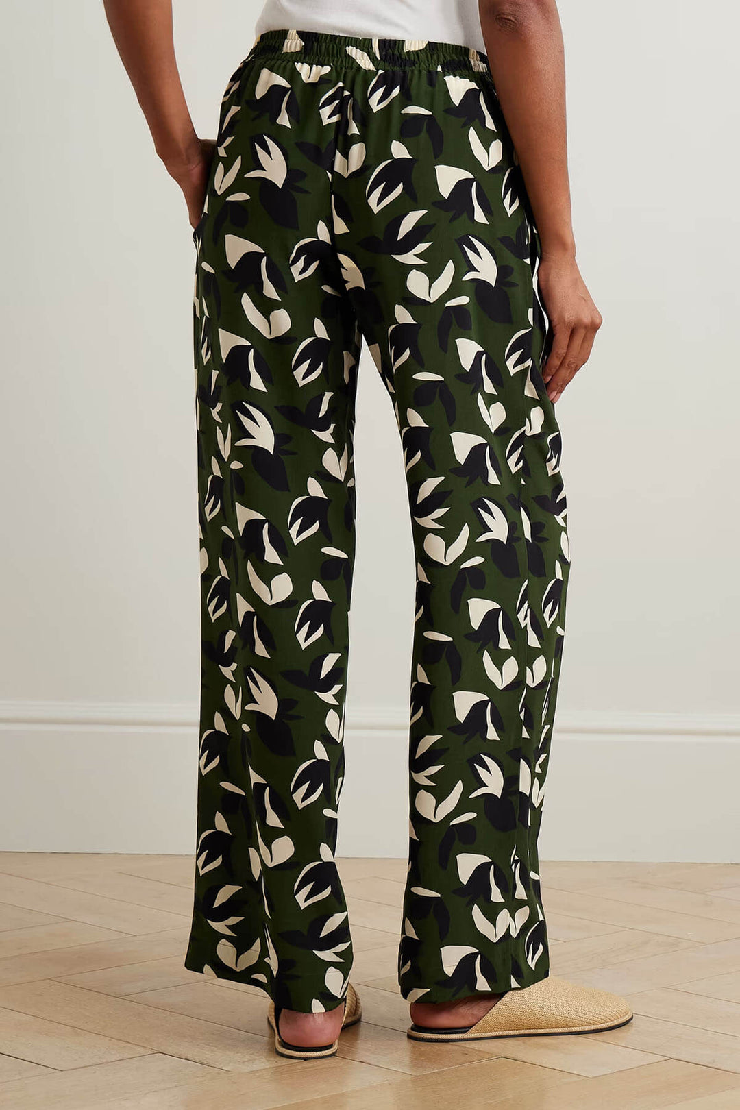 Unique Floral Print Satin Elastic Waist Straight Leg Pants