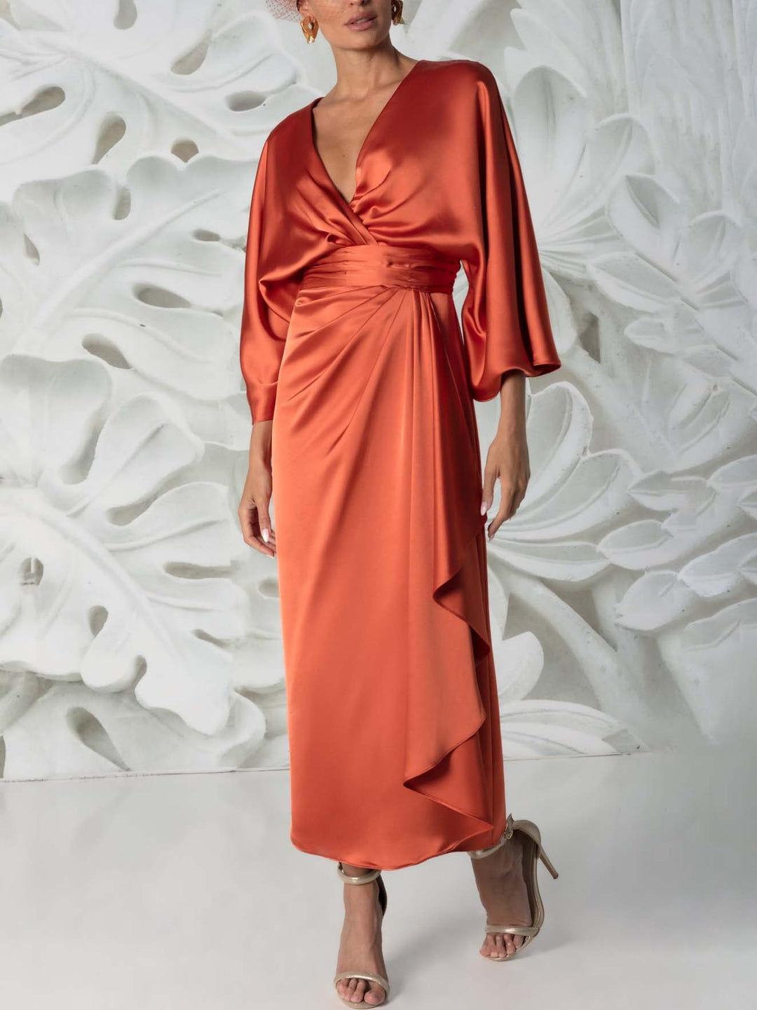 Elegant Satin Kimono Sleeve Midi Dress