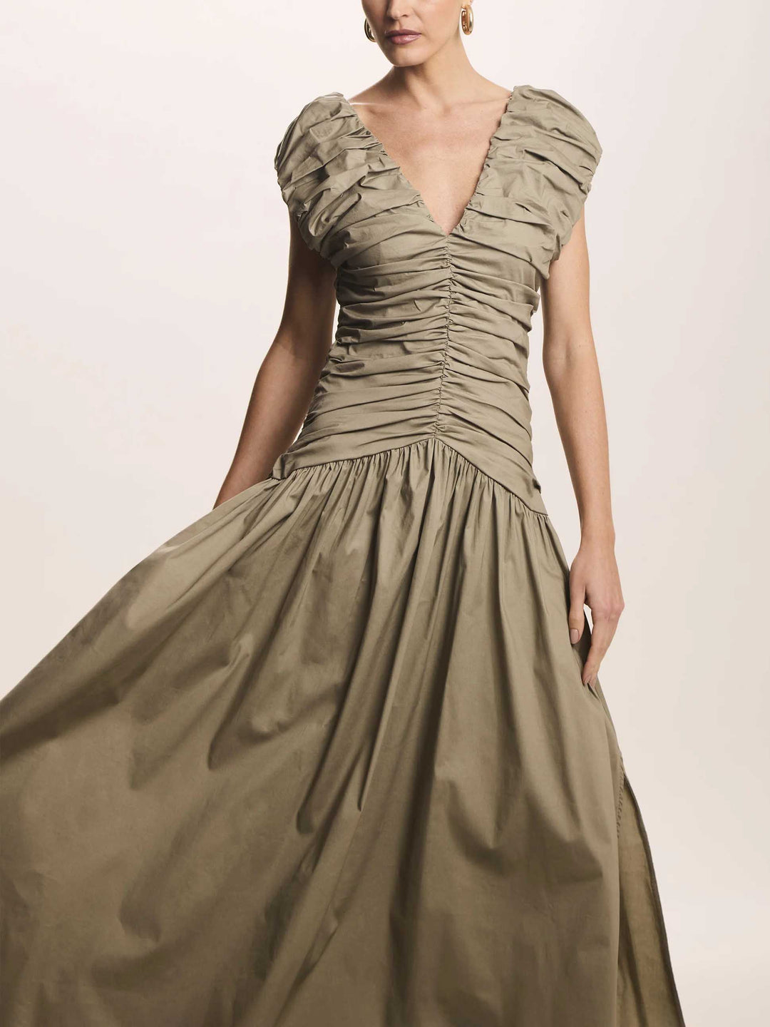 Elegant Pleated V-neck Midi Dress