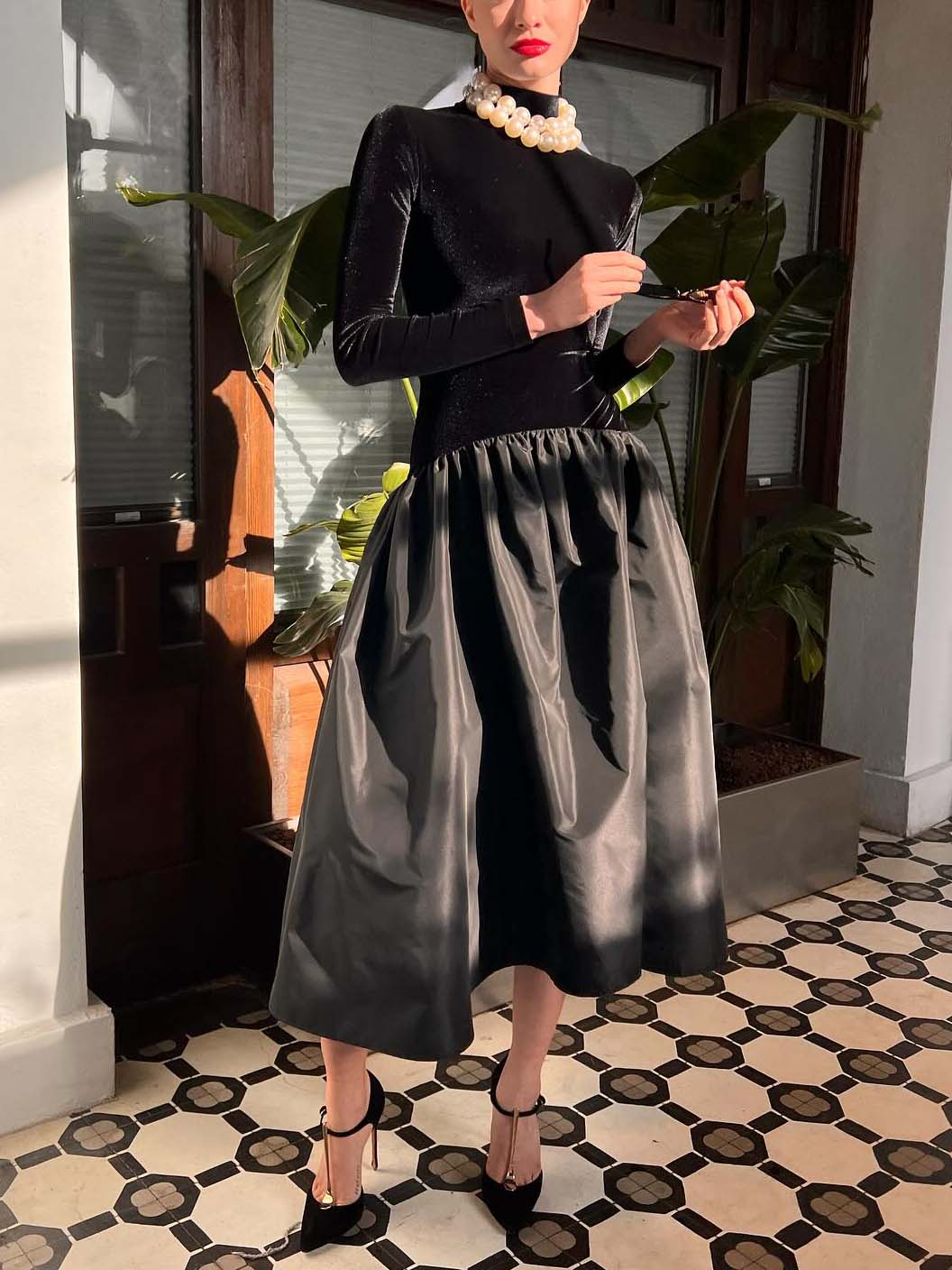 Elegant High-neck Velvet Patchwork Midi Dress