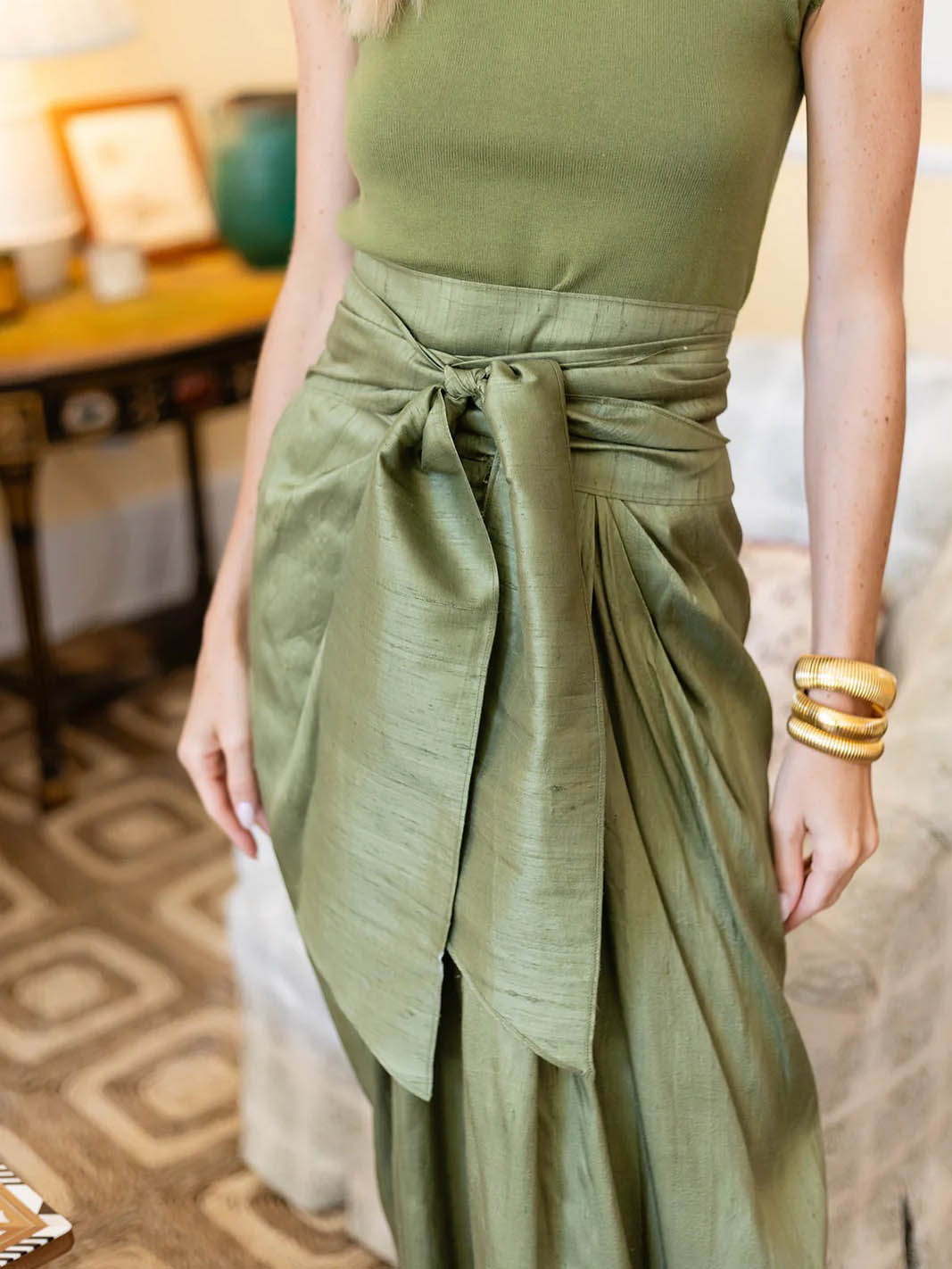 Casual Wrap Dress With Bow Tie And Front Slit