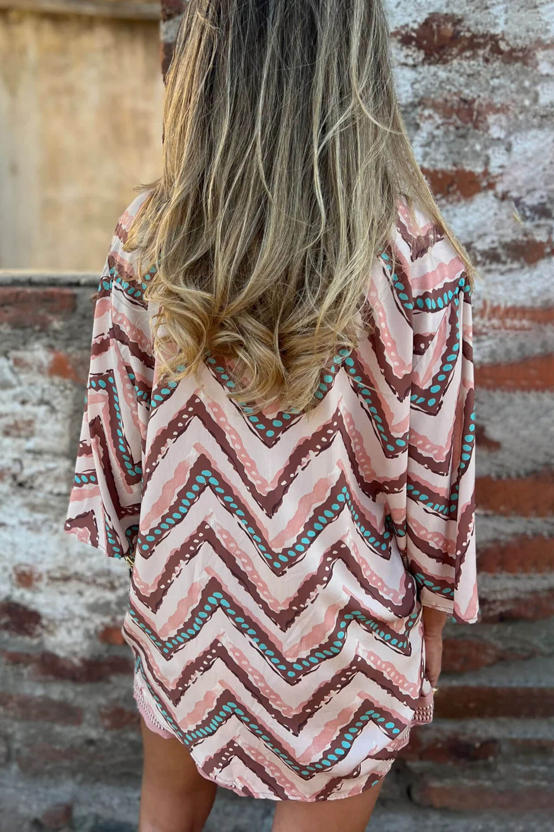 Exquisite Wave Print Collared Long-Sleeved Shirt And Elastic Waist Shorts Set