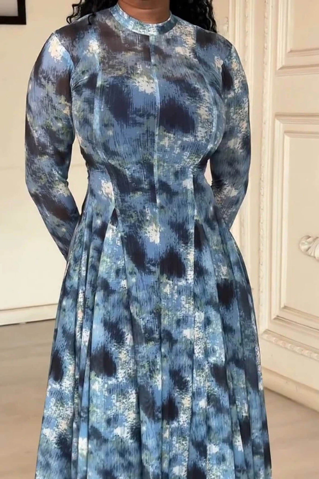 Delicate Abstract Tie-Dye Ruched Maxi Dress