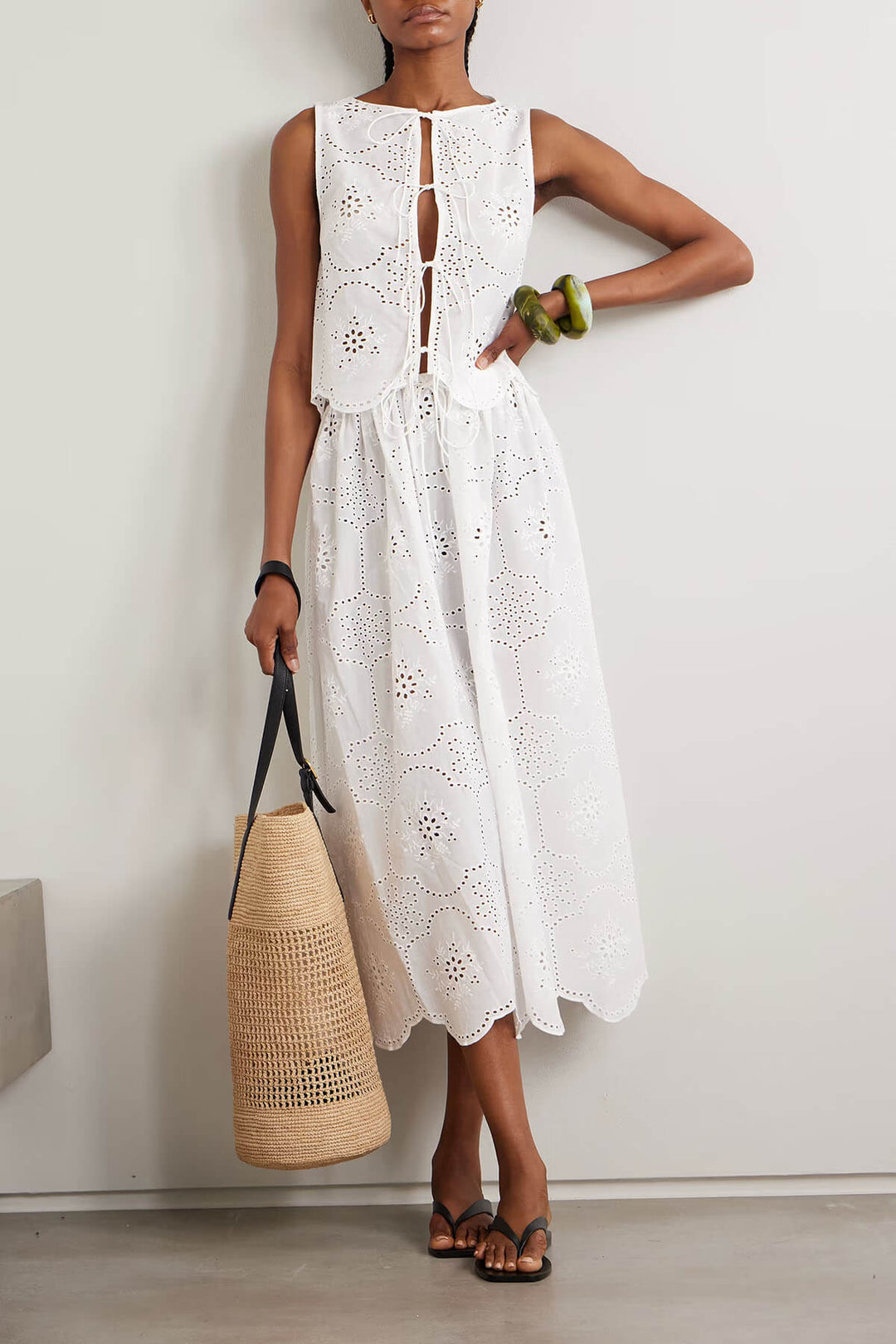 Fashionable Ruffled Hollow-Out Crochet Mid Skirt