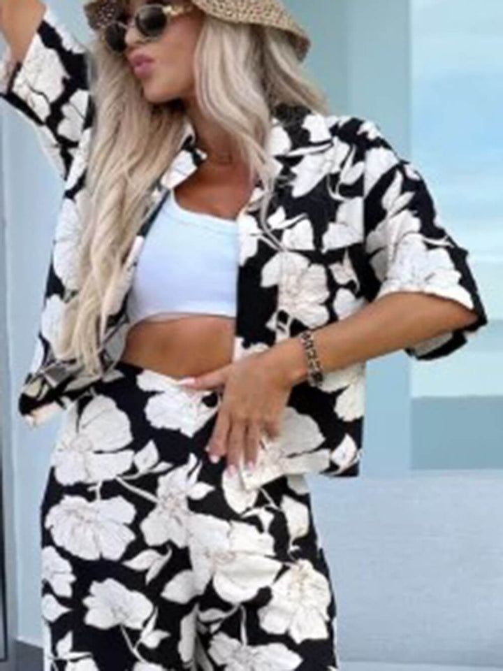 Modern Satin Floral Print Short Sleeve Button Pocket Shirt