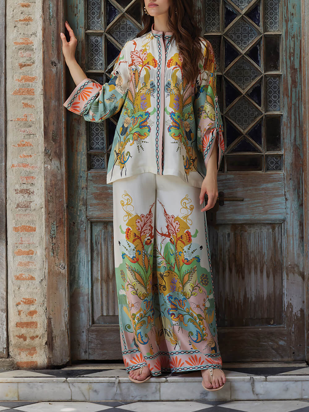Artistic Elegance Bold Digital Print Loose Button-Down Oversized Shirt