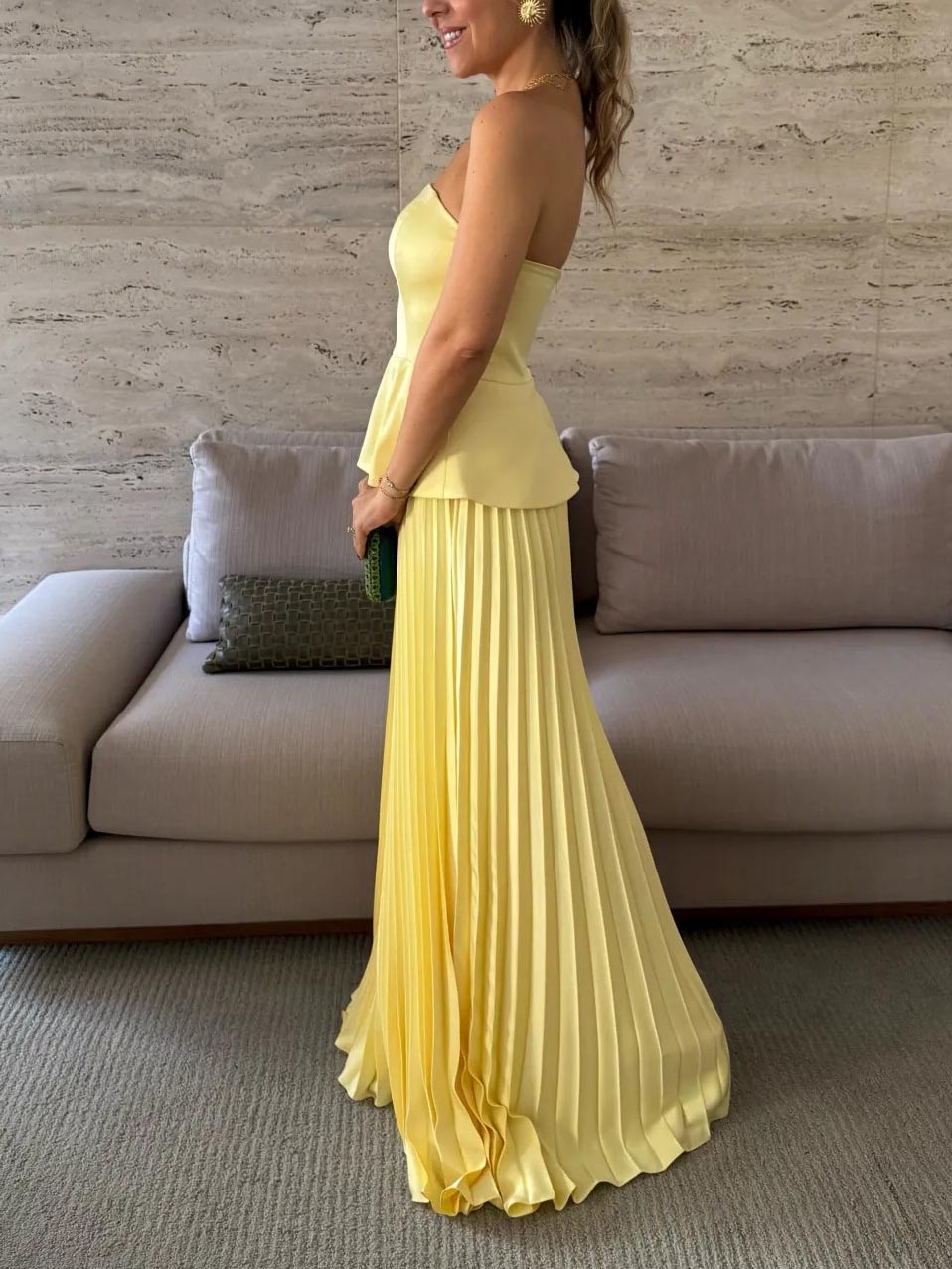 Elegant Off-the-shoulder Ruffled Pleated Maxi Dress