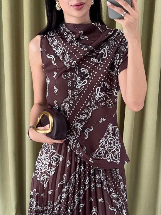 Elegant High-Neck Short-Sleeve Printed Blouse