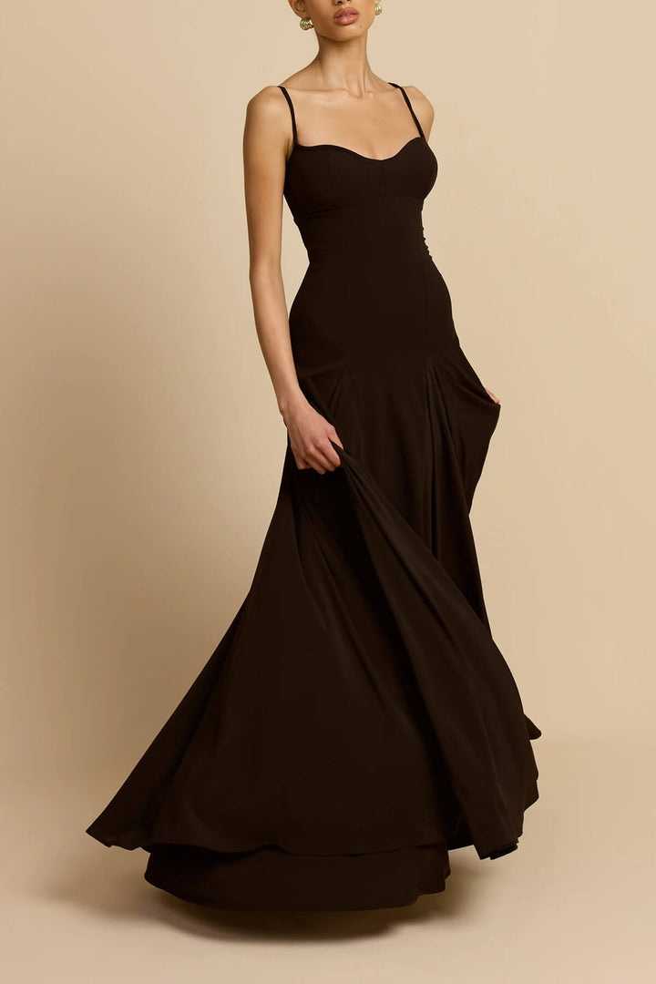 Abito maxi slip a trapezio in tulle con pannelli eleganti