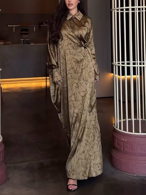 Loose Front Side Lace-Up Printed Maxi Dress