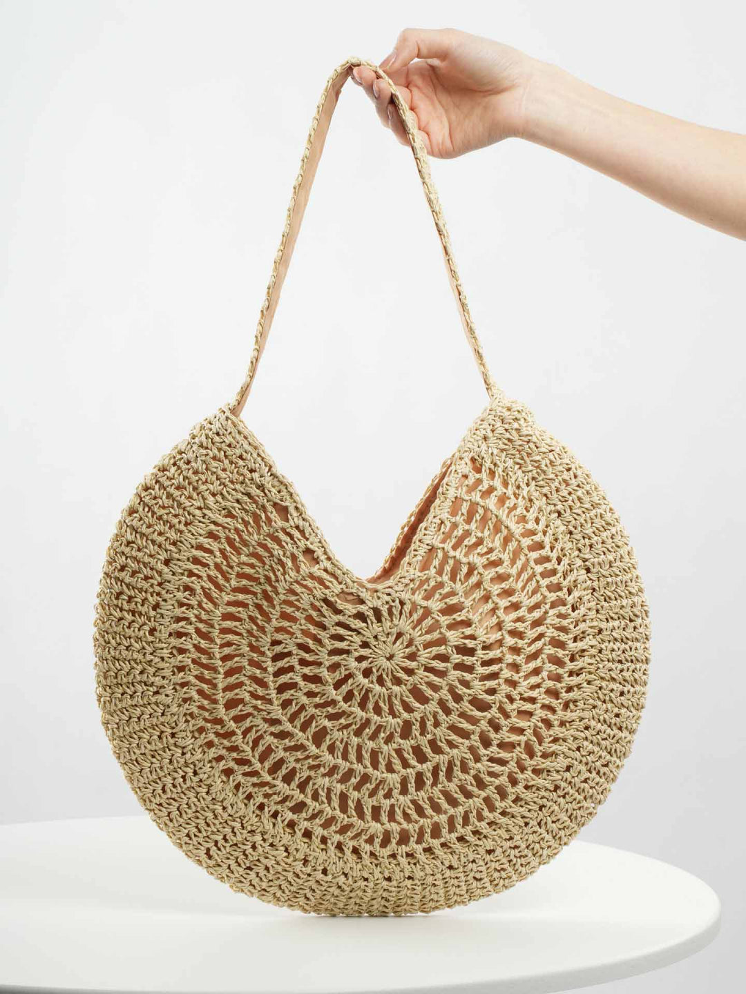 Handmade Straw Circular Hollow Holiday Leisure Shoulder Bag