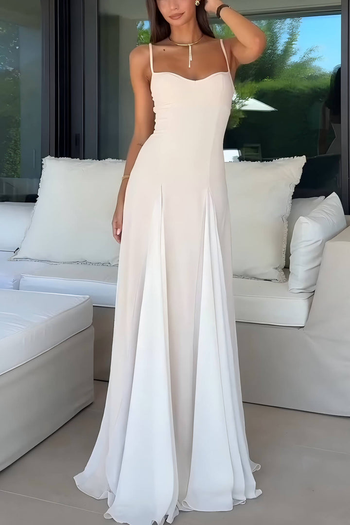 Abito maxi slip a trapezio in tulle con pannelli eleganti