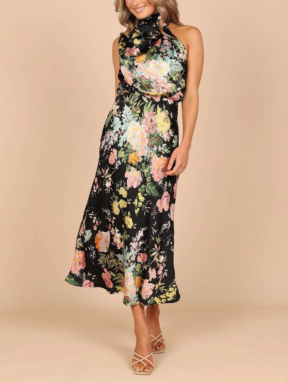 Maxi-jurk met bloemenhalterhals en elastische taille