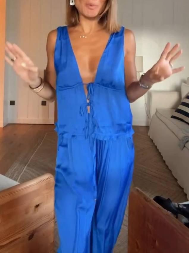Lace-Up Vest And  Wide-Leg Pants Suit