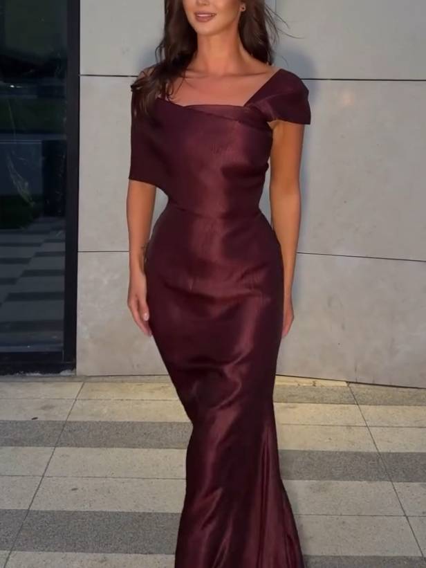 Oblique Collar Asymmetrical Design Maxi Dress