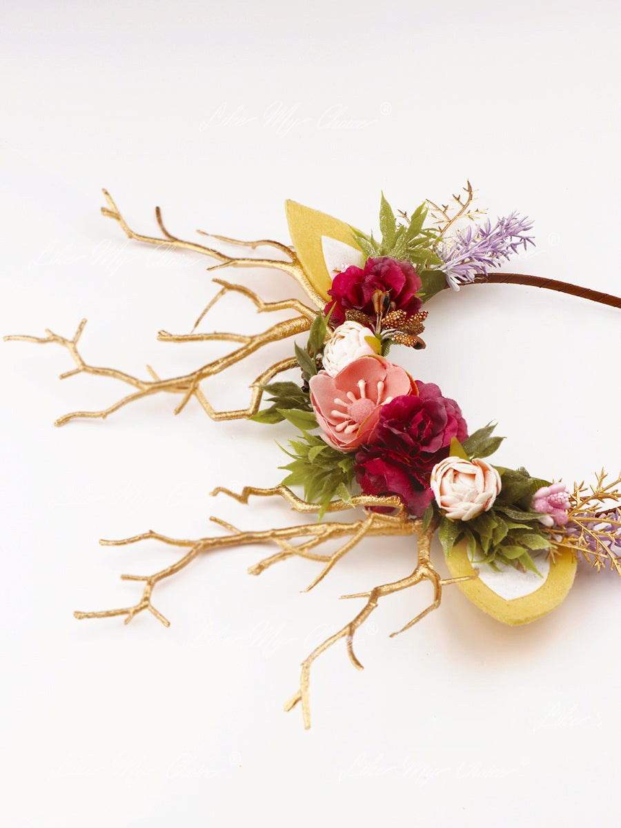 Diadema de reno navideño con flor de lavanda