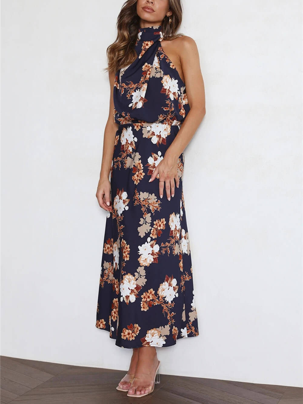 Robe longue florale à taille élastique et col licou