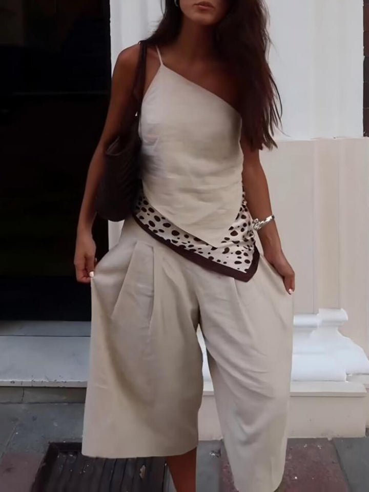 Classic Pleated High-Rise Pocket Cropped Pants