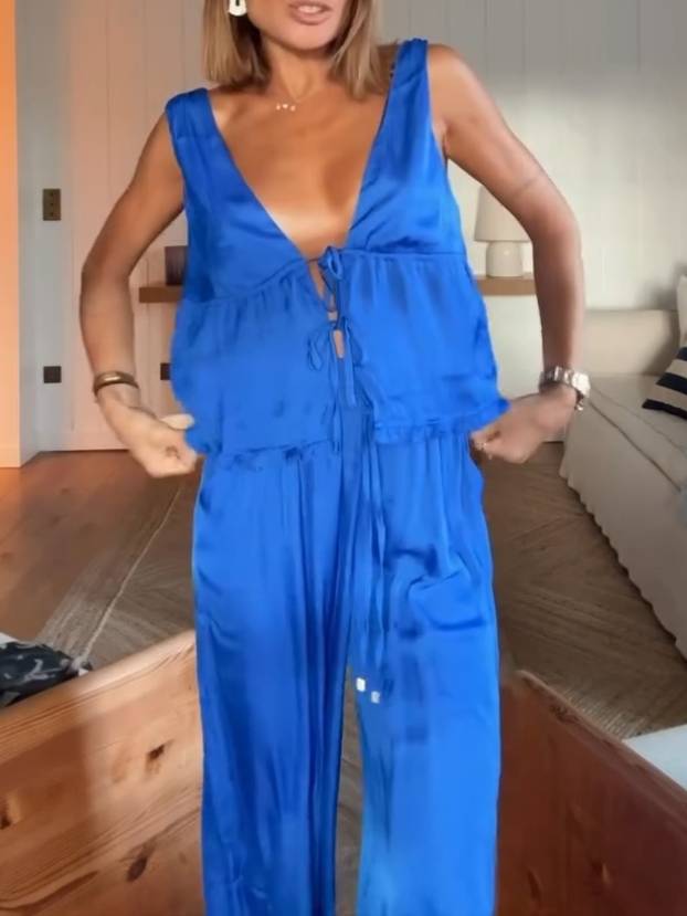 Lace-Up Vest And  Wide-Leg Pants Suit