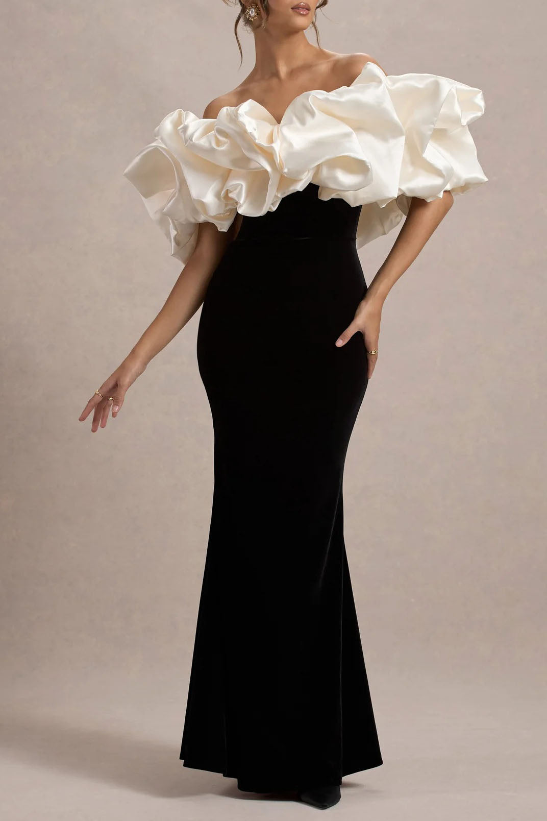 Off-Shoulder Color Contrast Velvet Splicing Maxi Dress