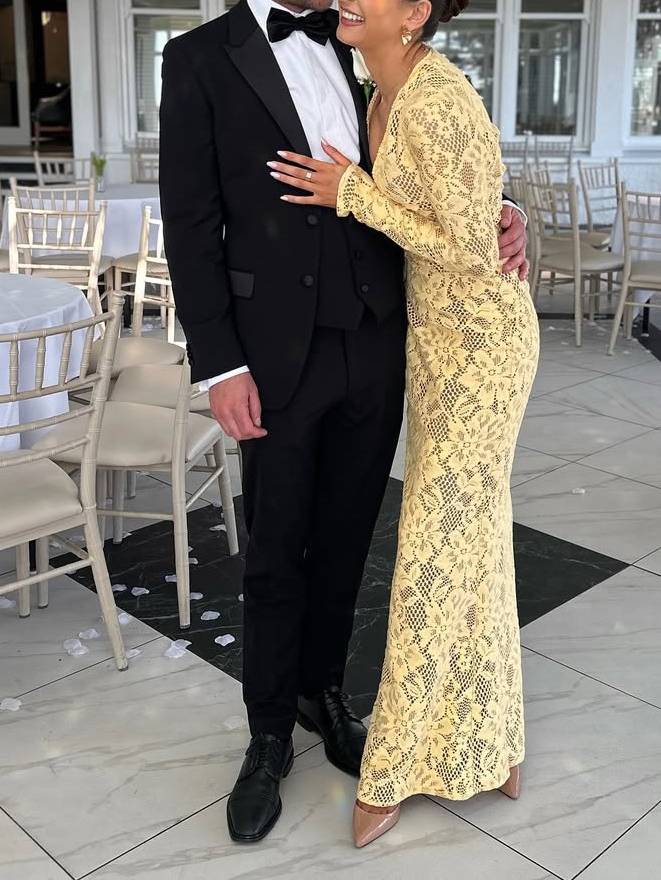 V-Neck Lace Long Sleeve Maxi Dress