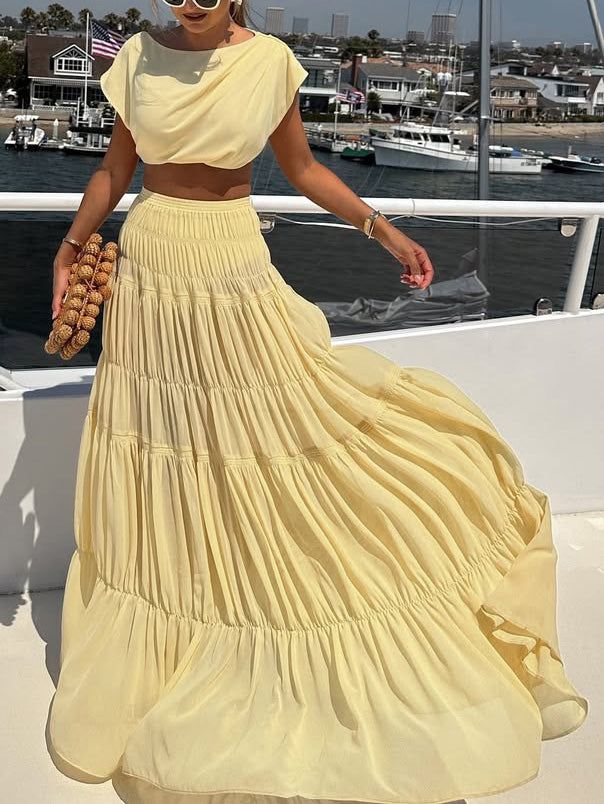 Elegant Pleated Flowing Maxi Skirt