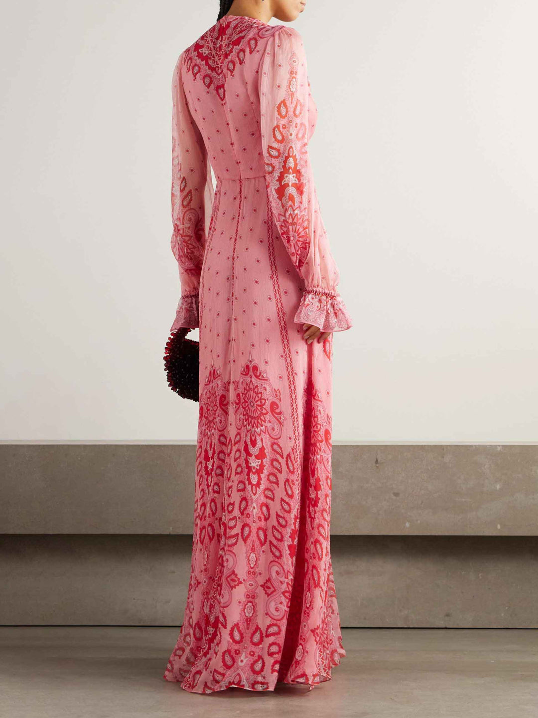 Exquisite Paisley Print Flowy Maxi Dress